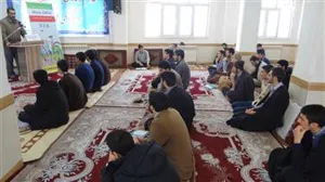 جلسه آموزشی سبک زندگی سالم و پیشگیری از رفتارهای پر خطر  و پیشگیری از سوانح و حوادث ترافیکی در جوانان و هفته ملی سلامت مردان در حوزه علمیه برادران شهرستان مرند