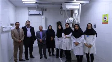 دیدار ریاست شبکه بهداشت و درمان مرند و هیات همراه با نیروهای رادیولوژی بمناسبت روز رادیولوژی