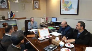 سومین جلسه کمیته تکریم ارباب رجوع و صیانت از حقوق شهروندی شبکه بهداشت و درمان شهرستان مرند با حضور تمامی اعضا در دفتر مدیر شبکه تشکیل شد .