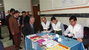 تست رایگان قند خون در درس مکارم اخلاق و معنویت ویژه مدیران در سالن هلال احمر شهرستان مرند برگزار شد.