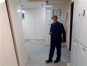 بازدید مدیر شبکه بهداشت و درمان شهرستان مرند از  مراحل تکمیلی سی تی اسکن بیمارستان آیت ا... حجت کوه کمری شهرستان مرند