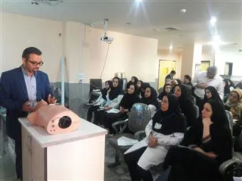 کارگاه آموزشی یک روزه " احیای قلبی و ریوی پیشرفته " با هدف توانمند سازی پرستاران بیمارستان آیت ا... حجت کوه کمری برگزار شد.