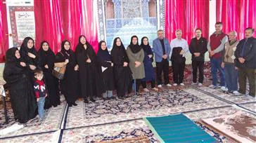 همایش پیاده روی و جشنواره غذای سالم در حسینیه روستای دیزج حسین بیگ با حضور جمعی از زنان , مردان و کودکان روستاهای اطراف برگزارخواهد شد .