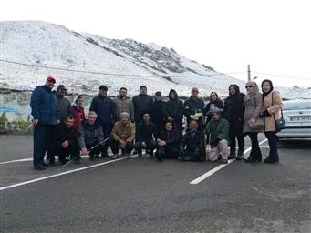 پیاده روی گروهی کارکنان شبکه بهداشت و درمان شهرستان مرند به مناسبت پویش ملی مبارزه با سرطان