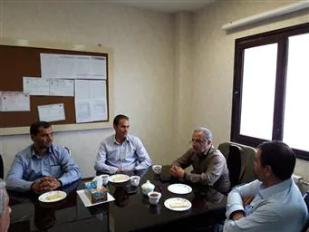 دیدار مدیر شبکه بهداشت و درمان شهرستان مرند با آزادگان معظم شاغل در شبکه