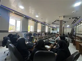 برگزاری کلاس توجیهی آیین‌نامه انضباطی دانشجویان فوریت‌های پزشکی و بهورزی در شهرستان ویژه مرند